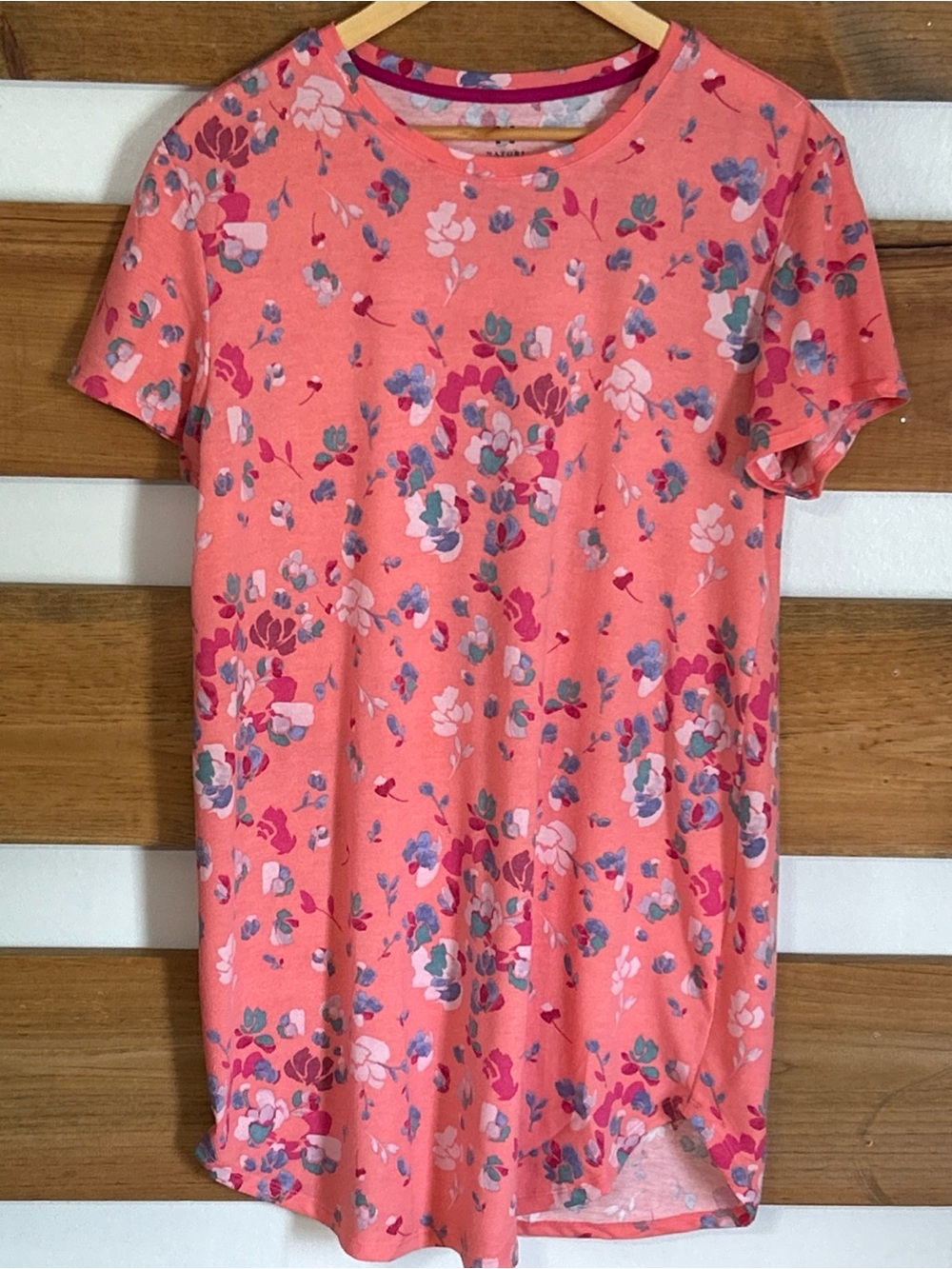 Natori Peach Floral Knee Length Loungewear Short Sleeve Crew Neck Size Small